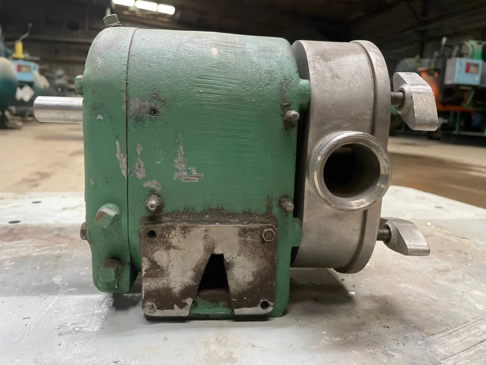 Rotary Positive Displacement Pump, 3" rotor size, (2) 1.5" ACME Inlet/Outlet - Image 3