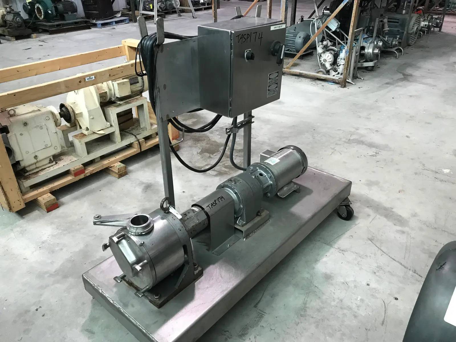 Sine #SPS-35, Positive Displacement Pump, 3 HP, 1760 RPM, 208-230/460 V, 154 RPM speed, (2) 3" Tri-clamp - Image 6