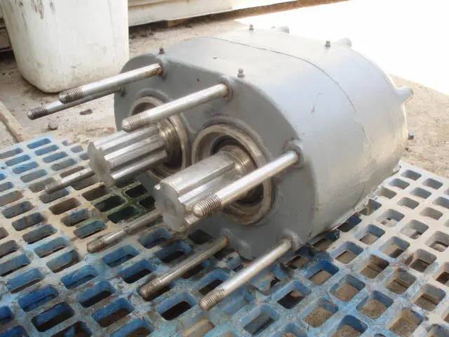 Tri-Clover, Positive Displacement Pump, 18" L x 19" width - Image 8