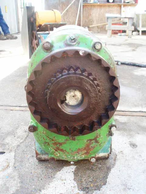 Tri-Clover, Positive Displacement Pump, (2) 6.5" rotor, (2) 4" ACME Inlet/Outlet - Image 4