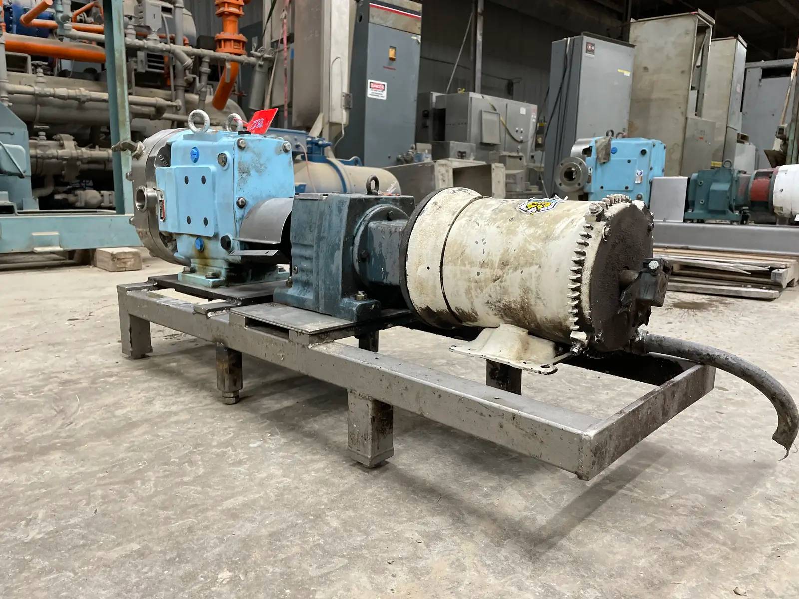 58 GPM @ 450 psi, Waukesha #045-US-JUL2014, Positive Displacement Pump, 2" Tri-Clamp Inlet/Outlet - Image 4