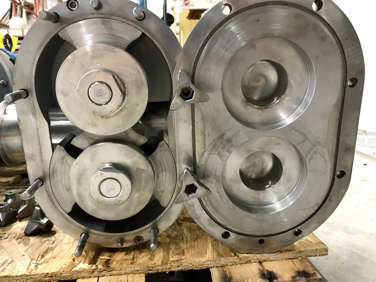 150 GPM, Waukesha Cherry-Burrell #130-U1, Positive Displacement Pump, 0.254 Gallon, 600 RPM speed, (2) 3" - Image 8