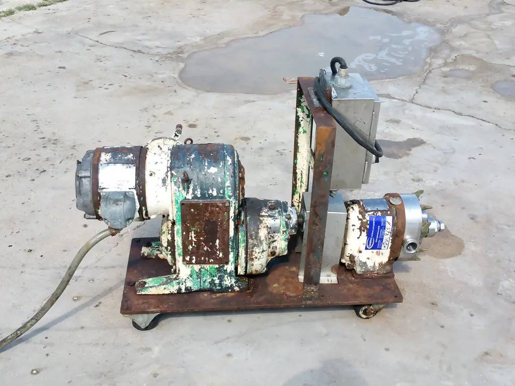 36 GPM @ 150 psi, Waukesha Cherry-Burrell #25, Positive Displacement Pump, 0.06 Gallon, 1.5 HP, 1800 RPM - Image 3