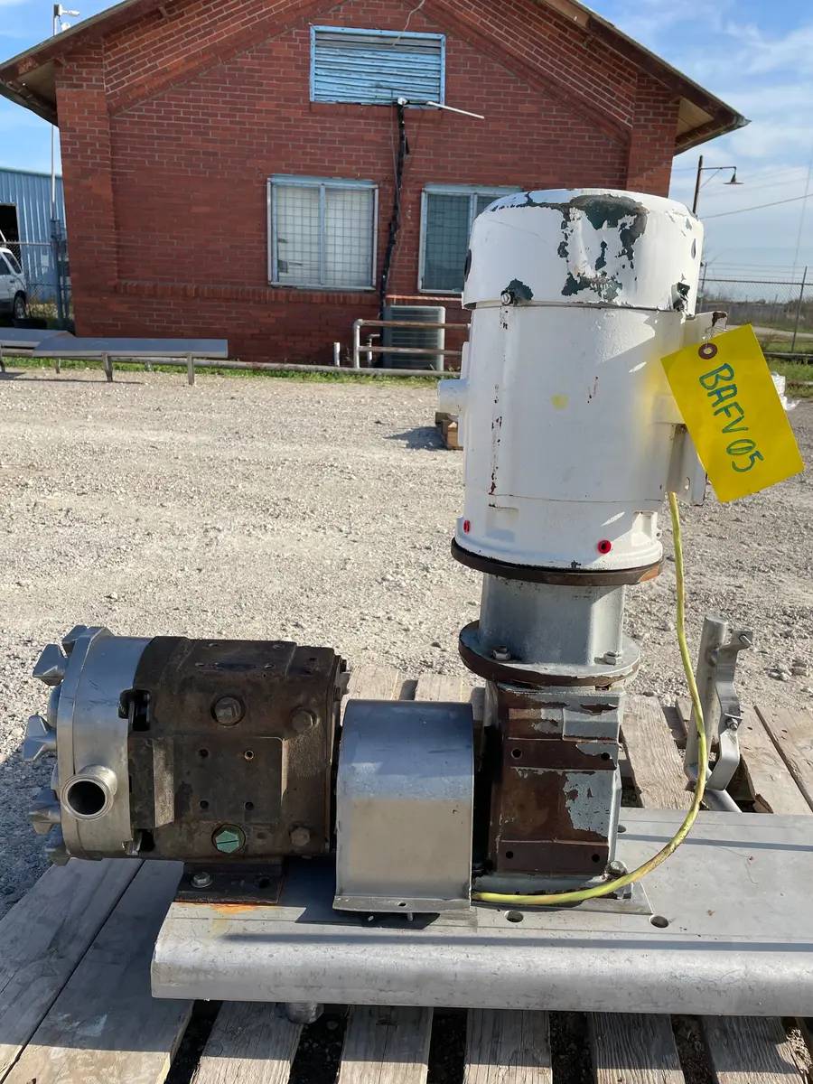 36 GPM @ 200 psi, Waukesha Cherry-Burrell #30, Positive Displacement Pump, 0.021 Gallon, 3 HP, 1755 RPM - Image 7