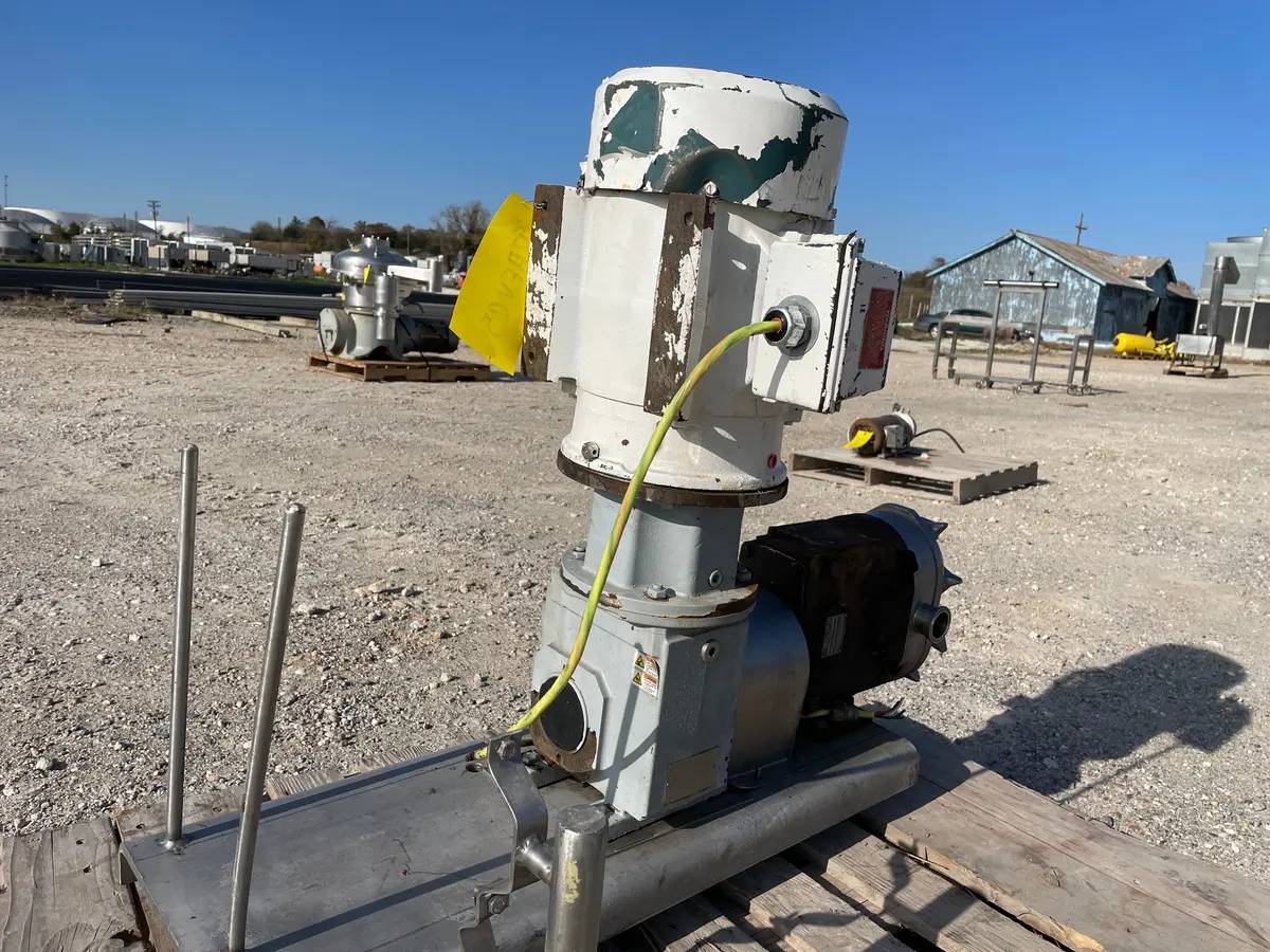 36 GPM @ 200 psi, Waukesha Cherry-Burrell #30, Positive Displacement Pump, 0.021 Gallon, 3 HP, 1755 RPM - Image 10