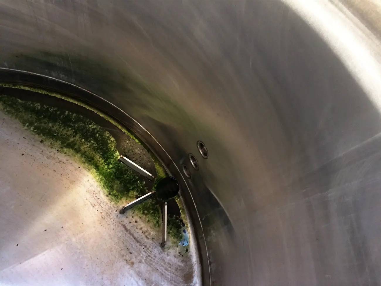 2500 gallon Stainless Steel Single Shell Tank, 0.105" thickness, 7' 1" diameter x 7' 10" Inside straight wall - Image 10