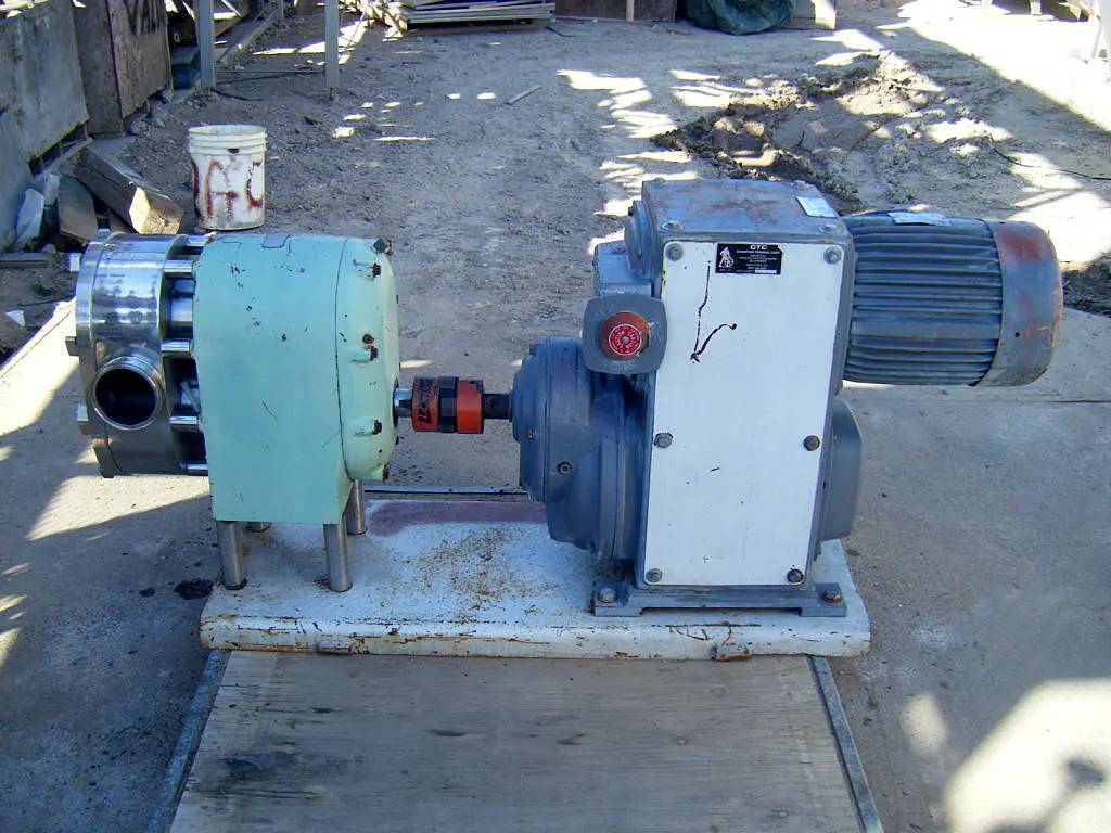 300 GPM, Tri-Clover #PRE300-4M-UH4-SL-S, Positive Displacement Pump, 10 HP, 1755 RPM, 230/460 V, 850 RPM - Image 5