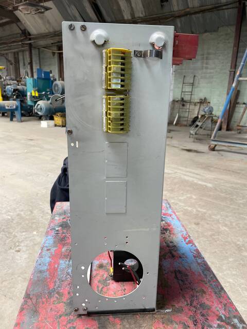 Westinghouse, Size 4 Motor Starter w/150 Amp Motor Circuit Protector, 100 HP, 480 Volts, 3 phase, 60 Hz, 120 - Image 6