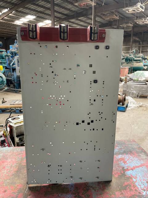 Westinghouse, Size 4 Motor Starter w/150 Amp Motor Circuit Protector, 100 HP, 480 Volts, 3 phase, 60 Hz, 120 - Image 7