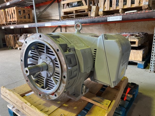 350 HP 3600 RPM Weg, Frame 447/9TSD, Drip-Proof Ball Bearing, 460 Volts, New Surplus - Image 2