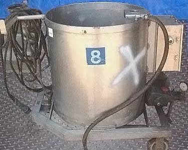 60 gallon Cat High Pressure Pump with Tank, 3 HP, 3450 RPM, 230/460 V, 26" diameter x 27" H inside tank - Image 6