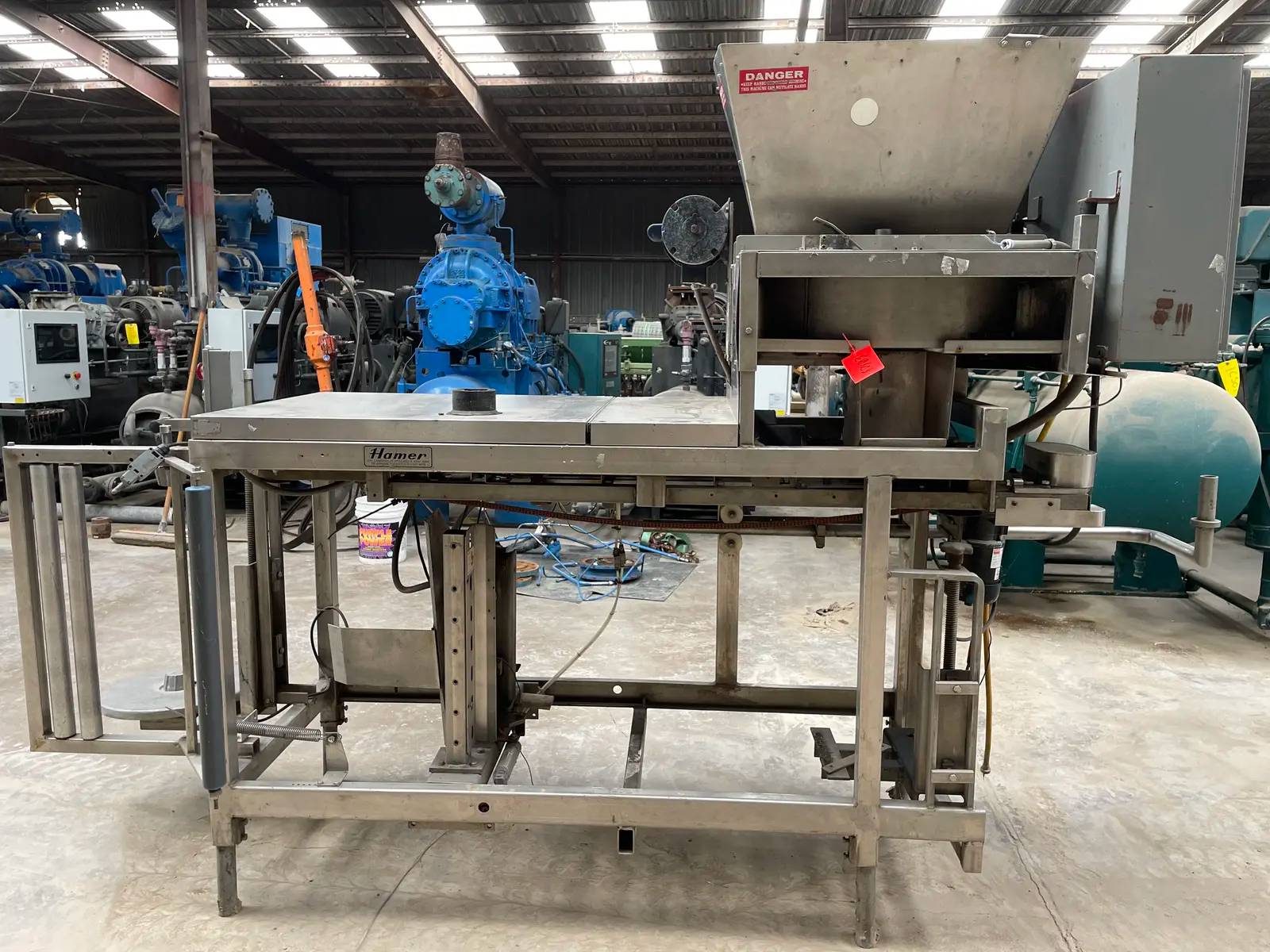 Cutler-Hammer Inc #310, automatic form fill & sea, 0.5/0.16 HP, (50) 3 lbs to 10 lbs bags/min., 1999 - Image 7