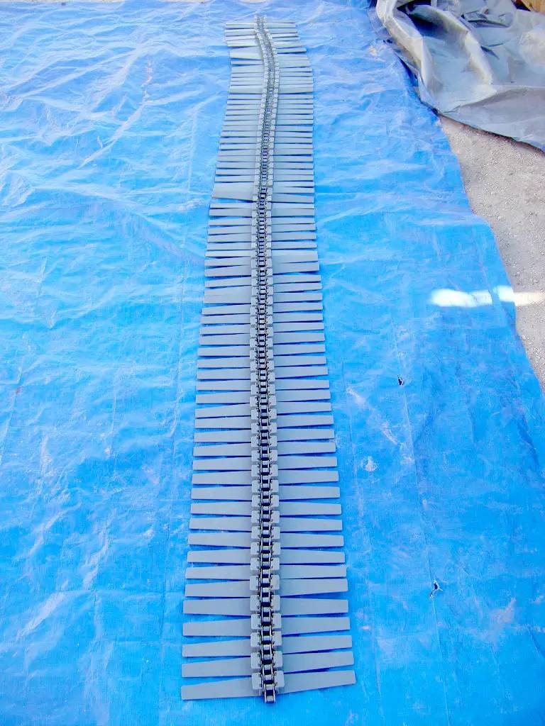 12" wide x 300' long, Plastic Conveyor Belt, (30) belt sections - Image 5