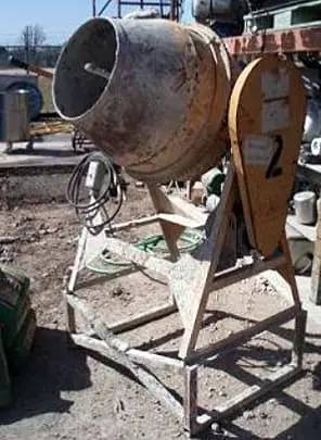 CF Gilco Gilson Concrete Mixer, Pulley ratio: 0.14. Driver pulley: 2 in. diameter Driven pulley: 1 ft. 2 in. - Image 3
