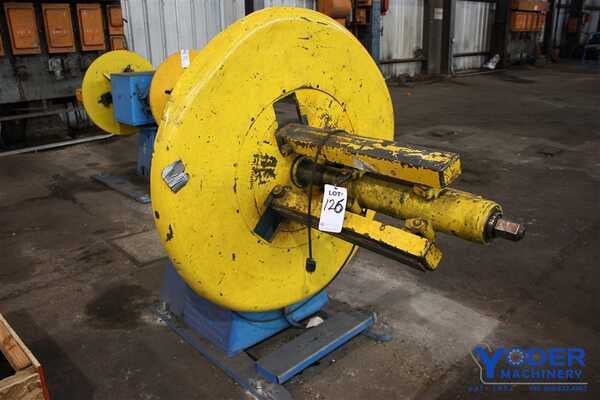 2500 lb. Perfecto #2500x30, motorized uncoiler, 30" mandrel length, 60" outside dimensions, variable speed - Image 2
