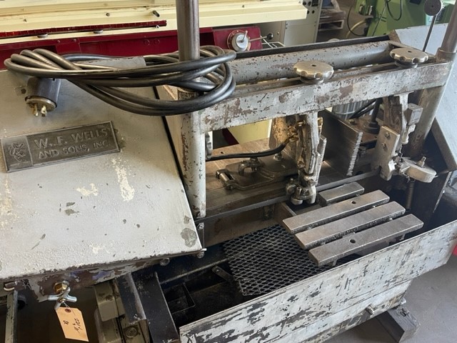 9" x 17" W.F. Wells #W-9, Dual Column Horizontal Band Saw, 70-380 FPM, 1" x 0.035" x 11' 6" blade - Image 2