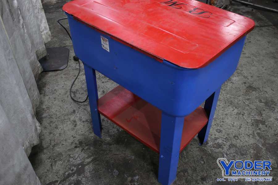 MSC #09409509, 29" x 19" x 10" parts washer, 110 V., 1 phase, serial #0440, #75794 - Image 4