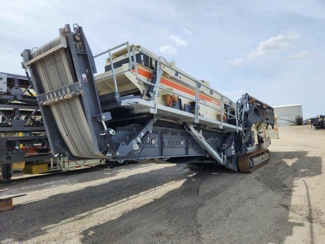 Metso ST3.8, Mobile Screen Plant, 5x18 ft 2-deck inclined screen - Image 4