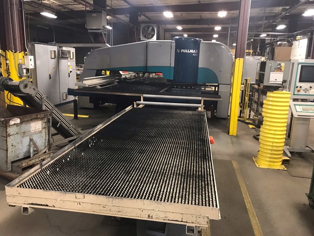 33 Ton, Pullmax #6000, CNC hydraulic turret punch, 15 station, automatic repositioning, automatic lube, 2004 - Image 1