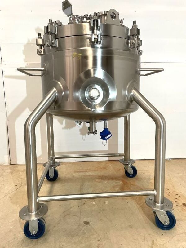 30 gallon Lee, Sanitary Jacketed Reactor/vacuum Vessel, Stainless Steel, 24" diameter x 16" T/T, 60 psig @ - Image 4