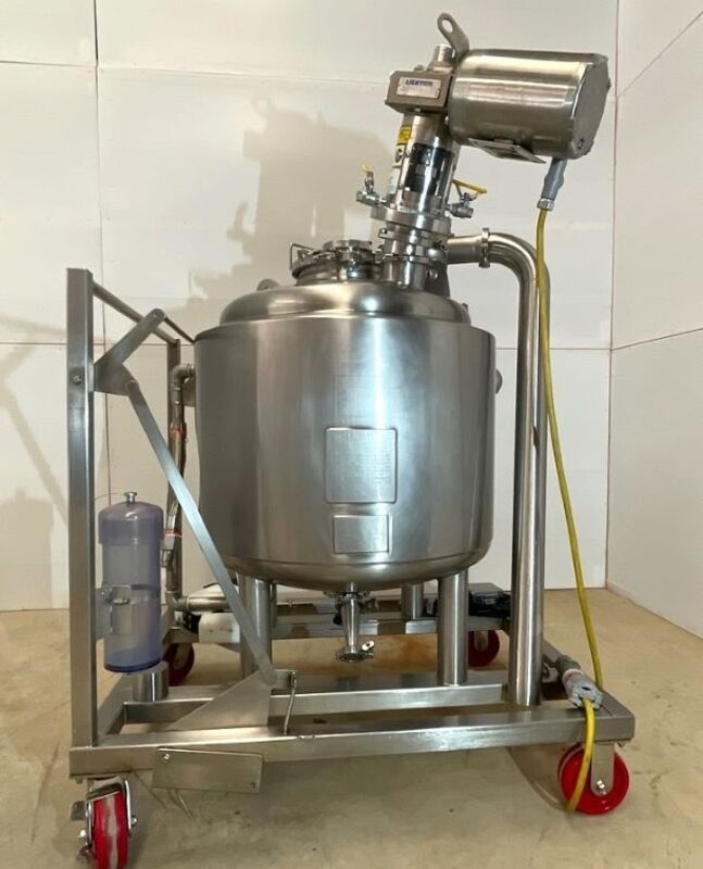 35 gallon ITT, Sanitary Stainless Steel Pharmaceutical Reactor, 0.5 HP, 24" diameter x 20" T/T, 30 psig @ 250 - Image 1