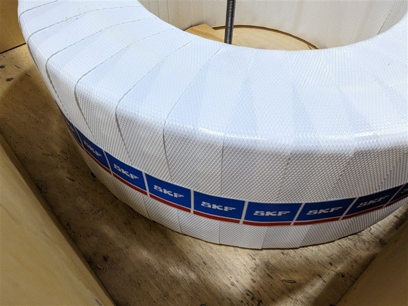 SKF #23152 CCK/W33, spherical roller bearing, 260x440x144mm, new surplus, NIB (2 available) - Image 2