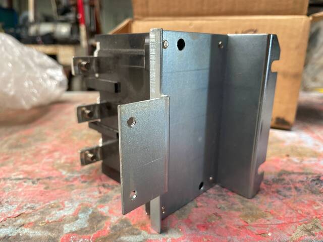 Cutler-Hammer #A, Overload Relay, Size 4, 3 poles - Image 8
