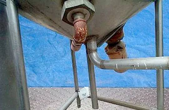 100 gallon Stainless Steel Cone Bottom and Closed Top Mix Tank, 0.33/0.5 HP, 1725 RPM, 86.25 RPM final, 32" D - Image 9