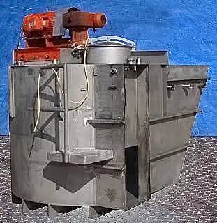 1000 gallon Stainless Steel Mix Tank, 15 HP, 1180 RPM, 168.5 RPM final, 6' L x 5' 3" width x 4' 11" H inside - Image 3