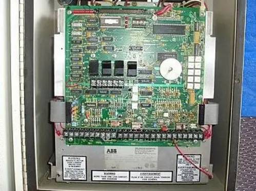 50 HP ABB Instrumentation, G054, Parajust GX Variable Frequency Inverter, 208-460 VAC - Image 7