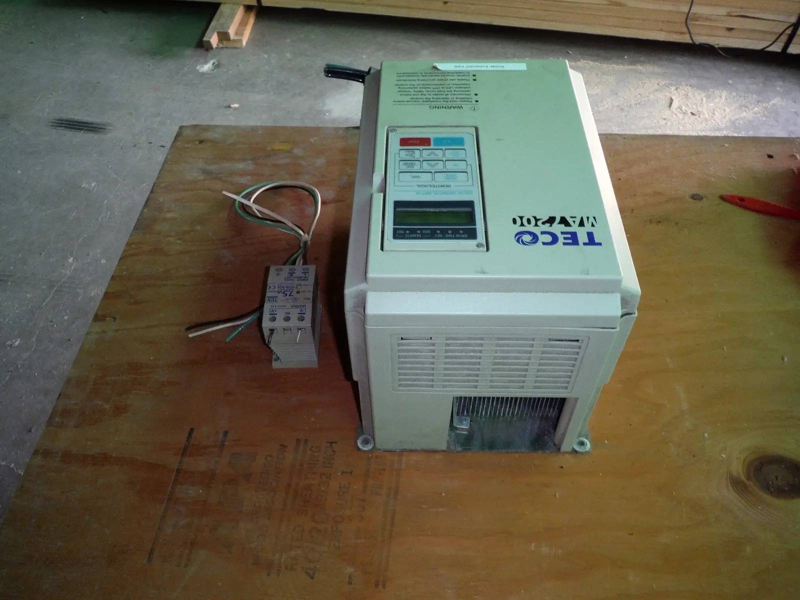 10 HP TECO-Westinghouse, MA7200-2010-N1, Electronic Variable Speed Frequency Drive, 200-240 Volts input. - Image 7