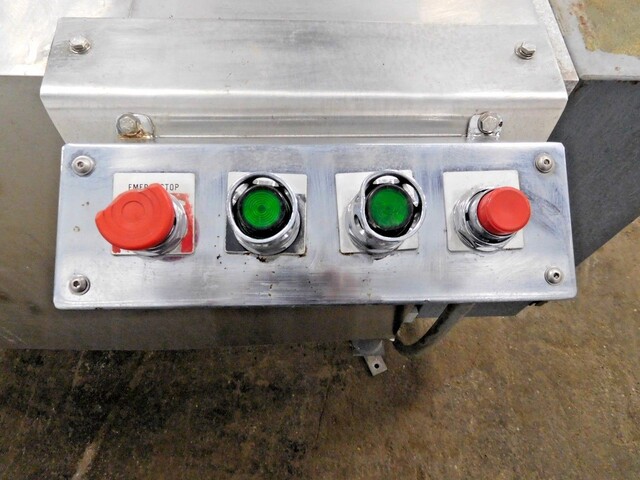 New England Machinery #NEILC-4-L, inline capacity tightener, 4 spindle, 250 container/minute - Image 7