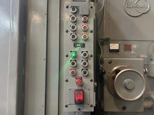 Blanchard #32HD-60, geared head vertical spindle rotary surface grinder, 72" sw, 60" chuck, 32" wheel, 48" - Image 8