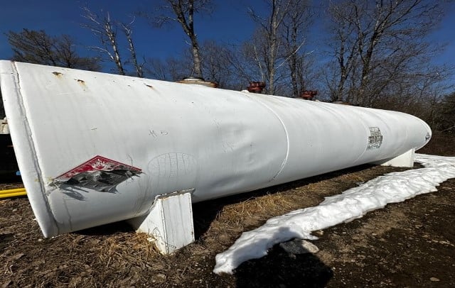 9000 gallon Above ground storage tank, 22' L x 8' 5" W x 8' 5" H - Image 2