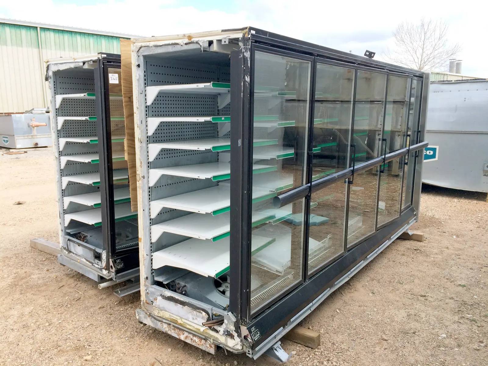 Grocery Display Freezer, Tyler, with 20 glass doors, Includes condensing unit w/compressor - Image 9