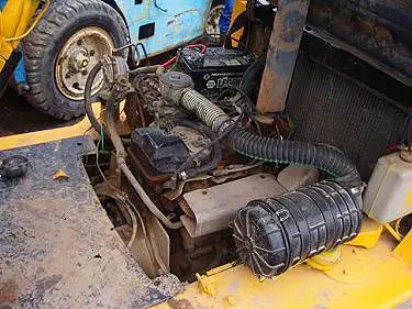 Mitsubishi #GP25, Forklift, Propane, 4-Cylinder, 42" L x 4" width fork - Image 9