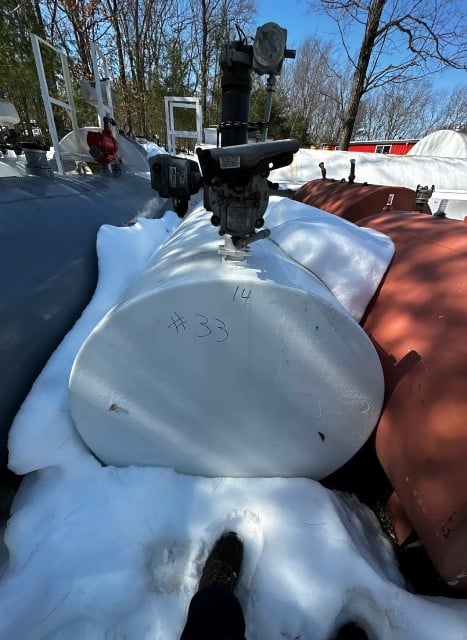 1000 gallon Above ground storage tank, 10' 9" L x 4' W x 4' H - Image 1