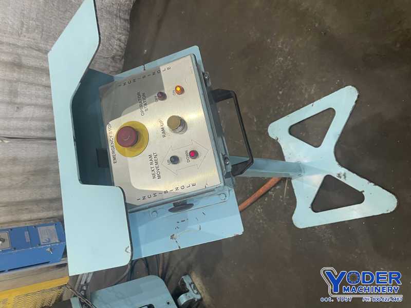 90 Ton, Cincinnati #90CBIIX6, hydraulic press brake, 8' overall, 78" between housing, 8" stroke, 15" open - Image 6