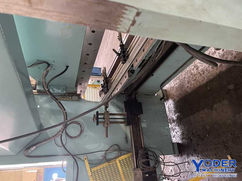 90 Ton, Cincinnati #90CBIIX6, hydraulic press brake, 8' overall, 78" between housing, 8" stroke, 15" open - Image 10