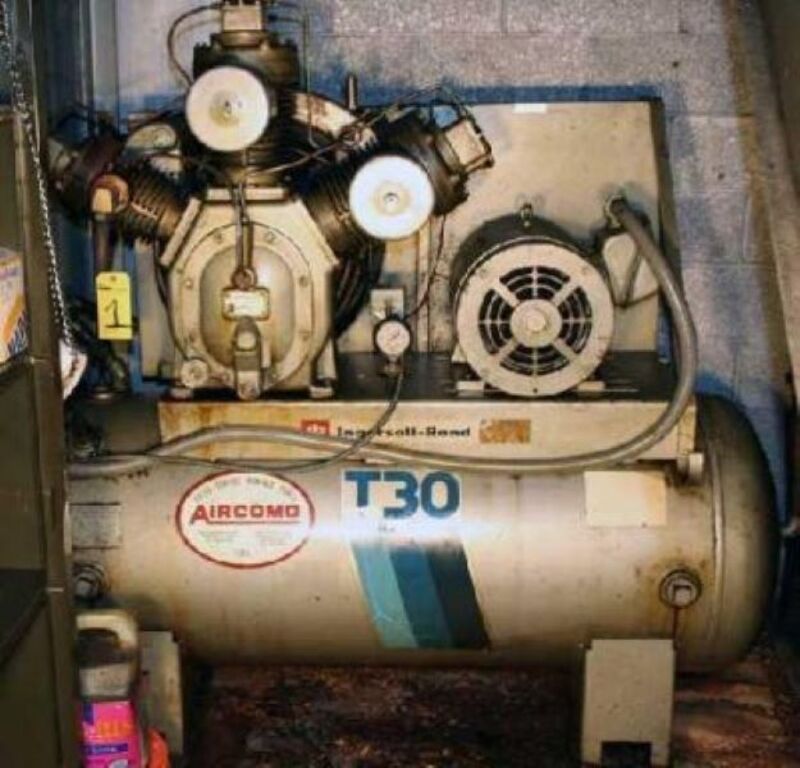142 acfm, 200 psi, Ingersol #T-30, Two-Stage Three-Head Design Reciprocating Air Compressor, 20 HP, 5" - Image 1