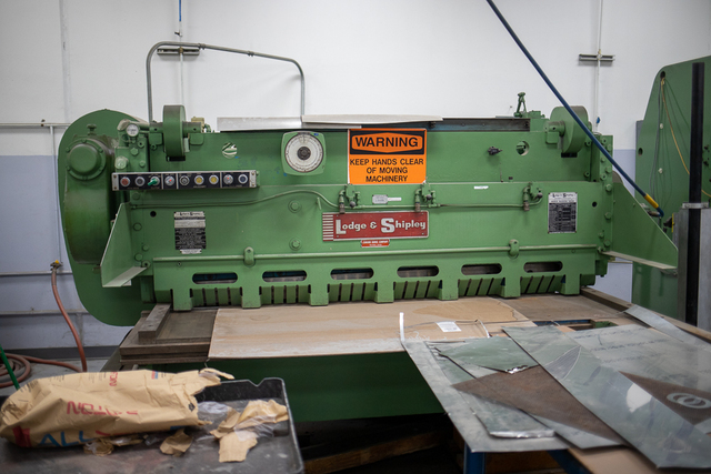3/16" x 6' Lodge & Shipley #S-0306-AB, mechanical power squaring shear, front operated power back gauge w/ - Image 3