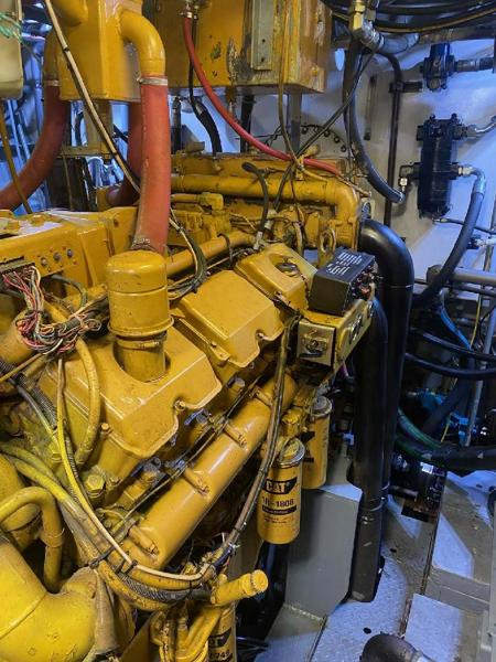 720 HP Caterpillar #3412E, Engine Assembly - Image 3