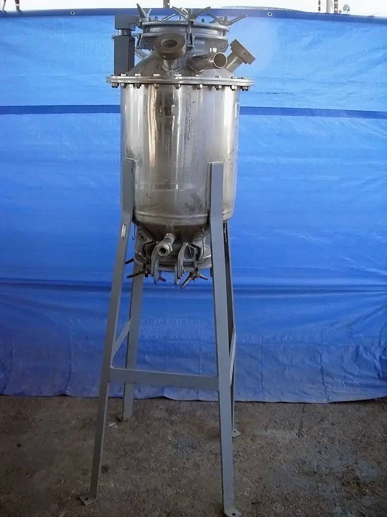 10 gallon Lee Industries Inc, Vacuum Kettle, 30 psi, 2" sight glass, 44" steel legs, 3/4" diameter & 1" - Image 8