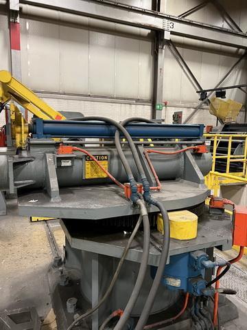10000 lb. Single arm exit turnstile with pusher plate, 56" long x 14" ID - Image 2