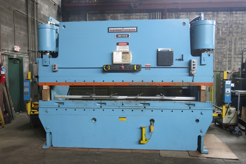 175 Ton, Clearing Niagara #HBM-175-10-12, CNC Hydraulic Press Brake, 12' overall, 1272" between housing, 1995 - Image 2