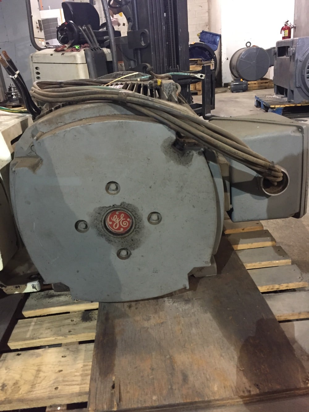 100 HP 1780 RPM General Electric, Frame 404TSD, WP597, 460 Volts - Image 4