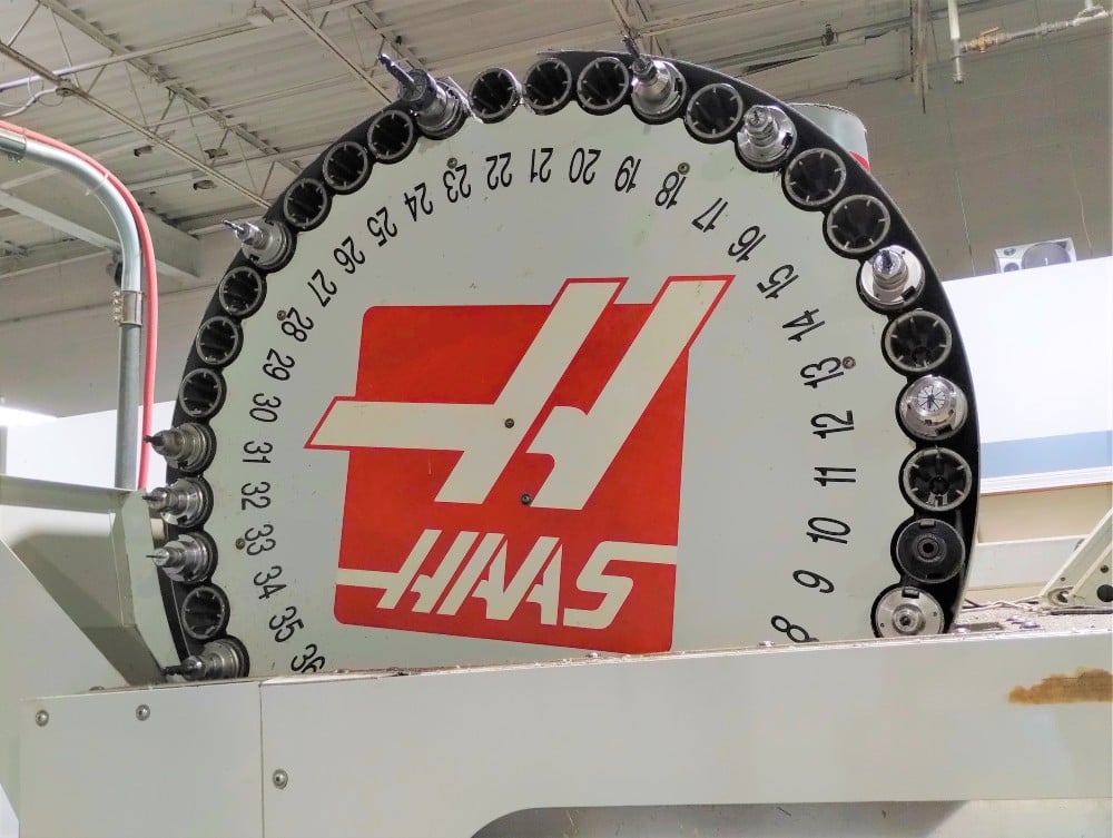 Haas #VF-2SSYT, 12000 RPM, 30" X, 20" Y, 28" Z, 40 automatic tool changer, 2008 - Image 2