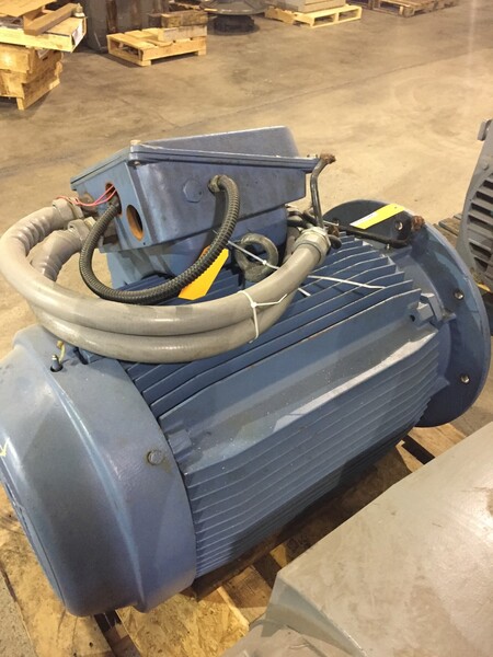 200 HP 1785 RPM WEG, Frame 504/5TSD, 460 Volts 1080-4148-09 Atlas Copco WP895 - Image 6
