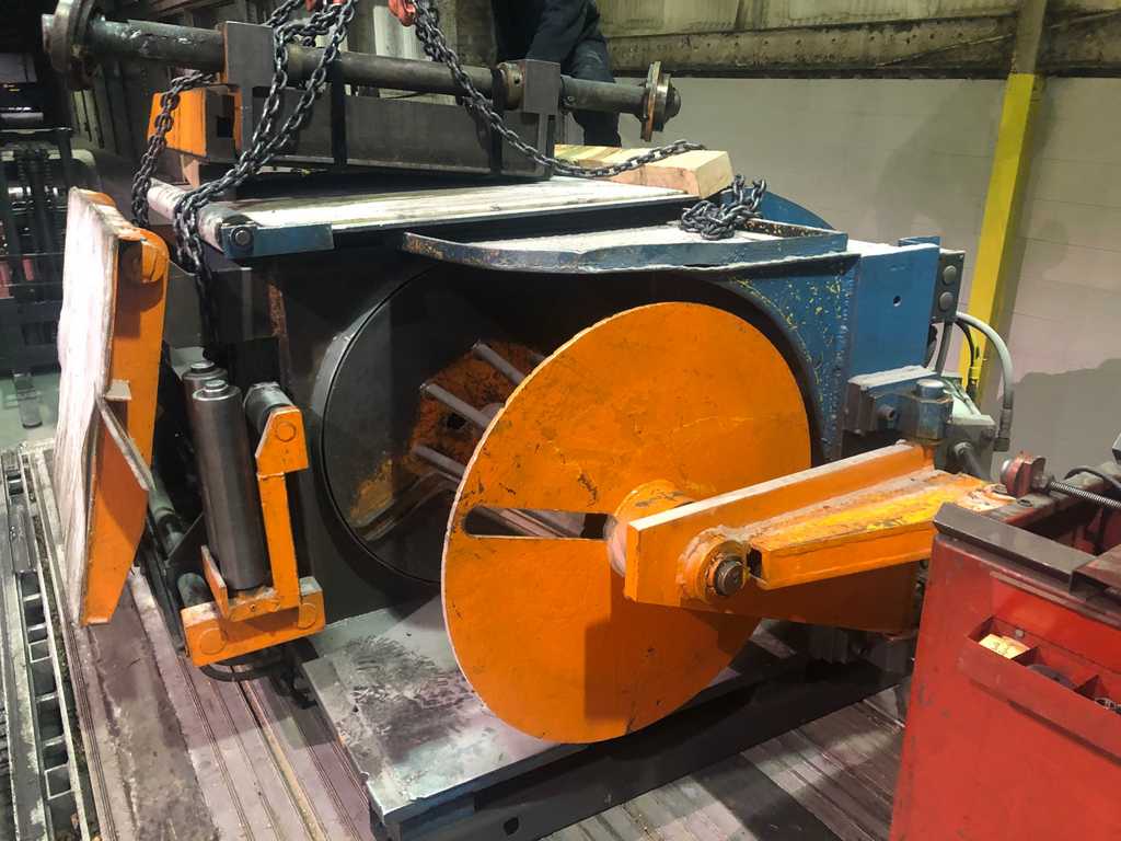 Custom, spool scrap winder, 26" W x 33" dia., 54" face cross over rolls - Image 1