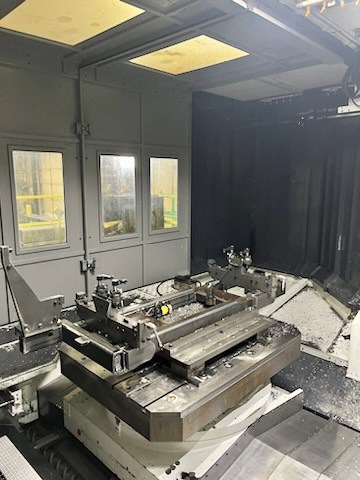 OKK #HM-1600, horizontal machining center, 60 automatic tool changer, 94.4" X, 64.9" Y, 68.9" Z, 4000 RPM - Image 10